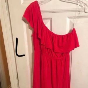 One shoulder dress